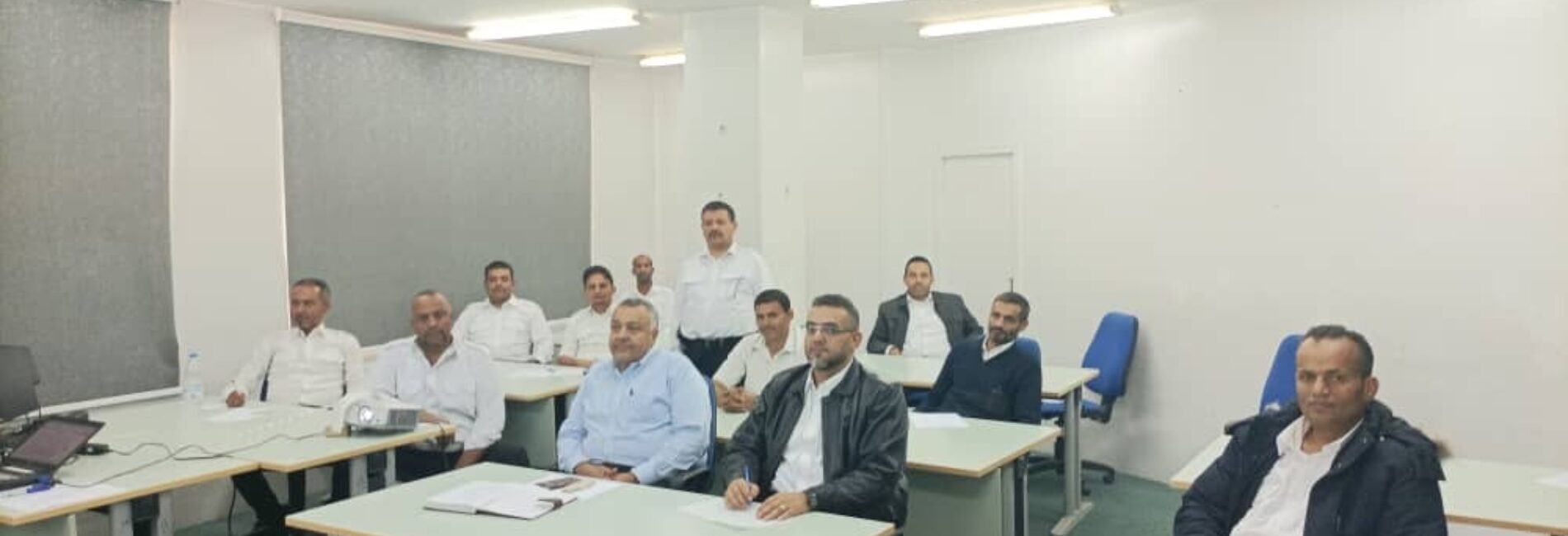 بدء دورة تدريبية لعدد من مهندسي اليمنية في مجال إجراءات وأدلة الصيانة
