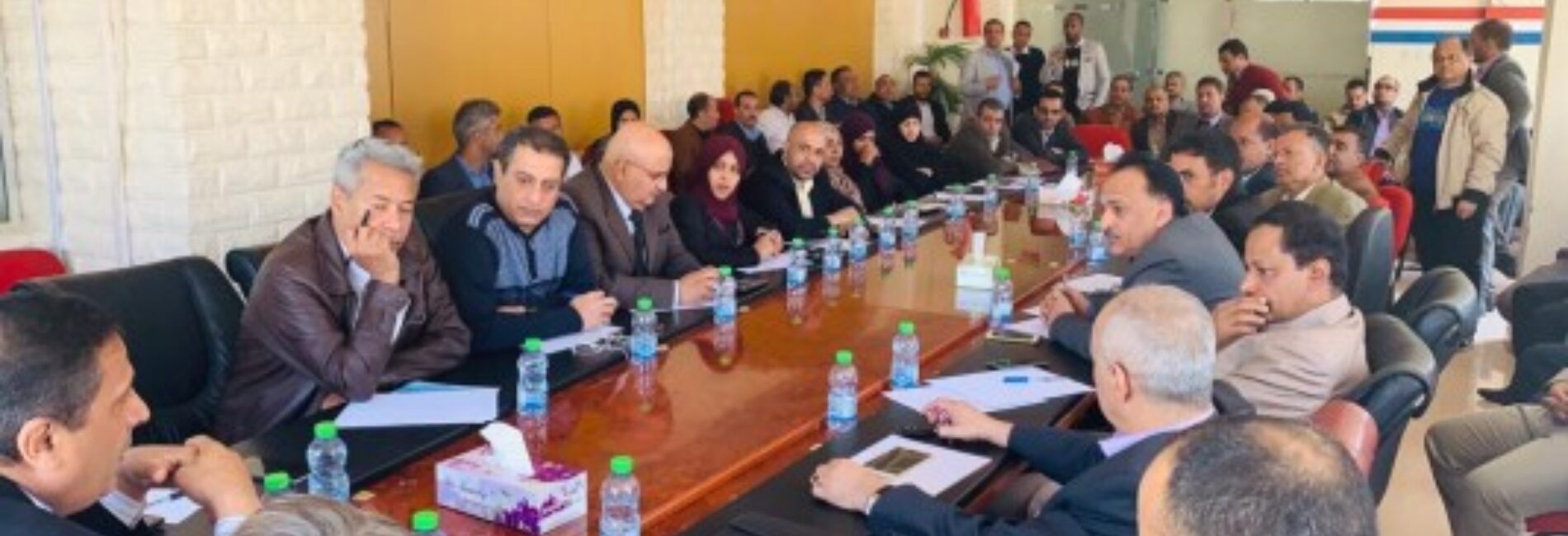 اجتماع موسع لمنطقة صنعاء بالادارة التجارية